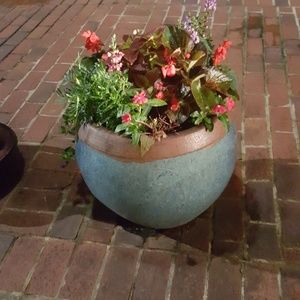 Meet your Posher, Emerald